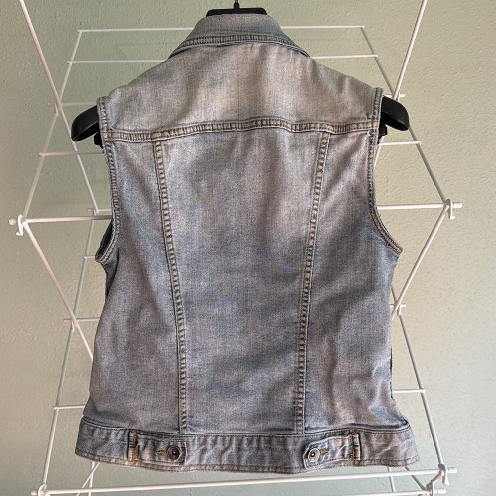 WOMANS SHORT SLEEVE MERONA JEAN JACKET 🧥 SIZE S/P (C4) - Picture 4 of 5